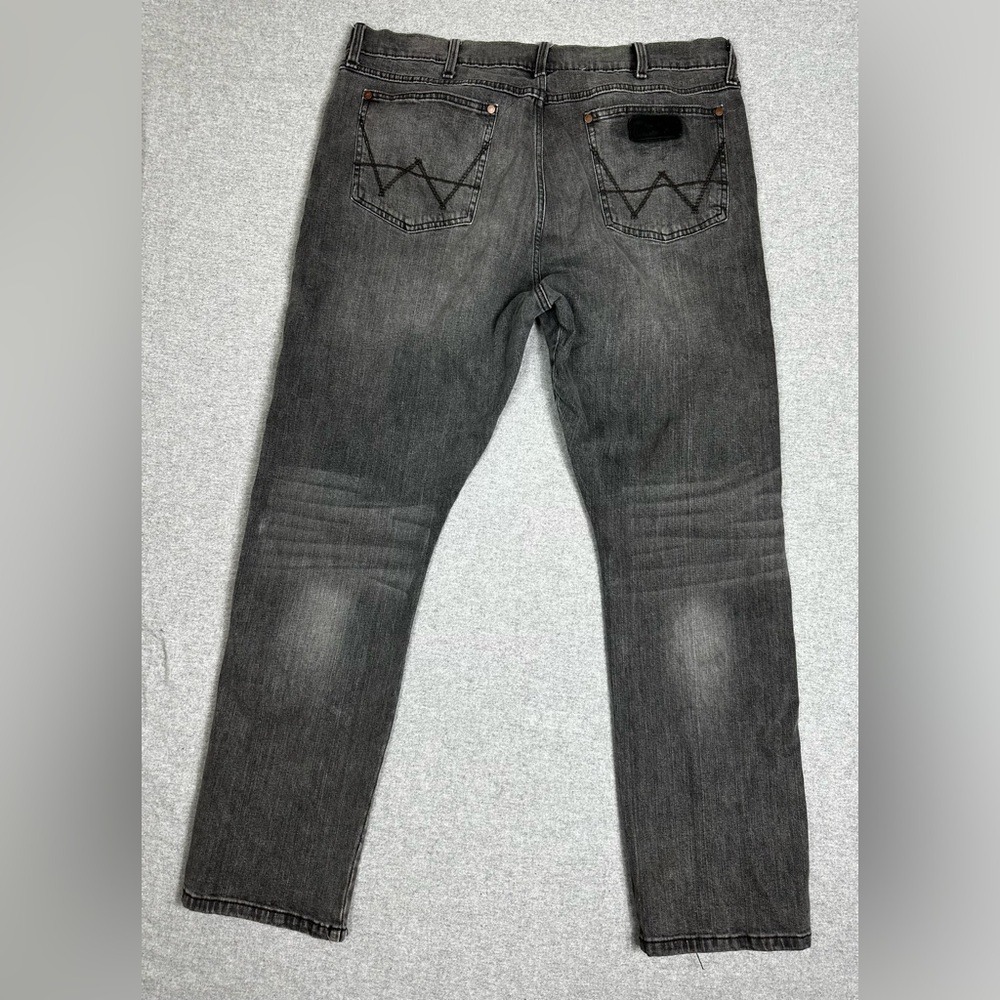 Wrangler Retro Jeans Mens 40x32 Slim Straight Medium Wash Stretch Denim Pants